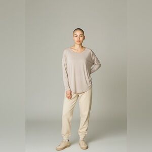 All In Motion Long Sleeve Athletic Top Beige Size XXL